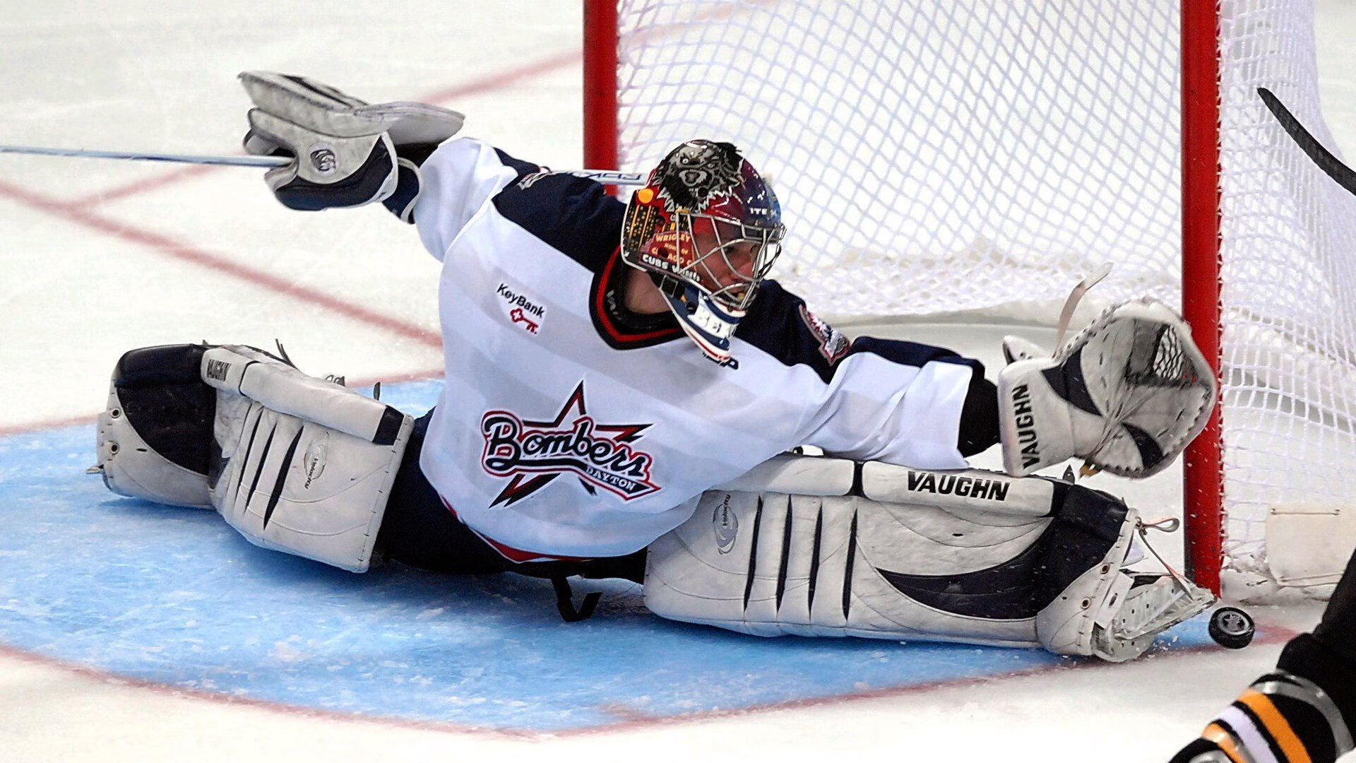 开云官方app入口-疯狂夜！芬兰2-1掀翻比利亚雷亚尔，孔德补时绝杀一战封神